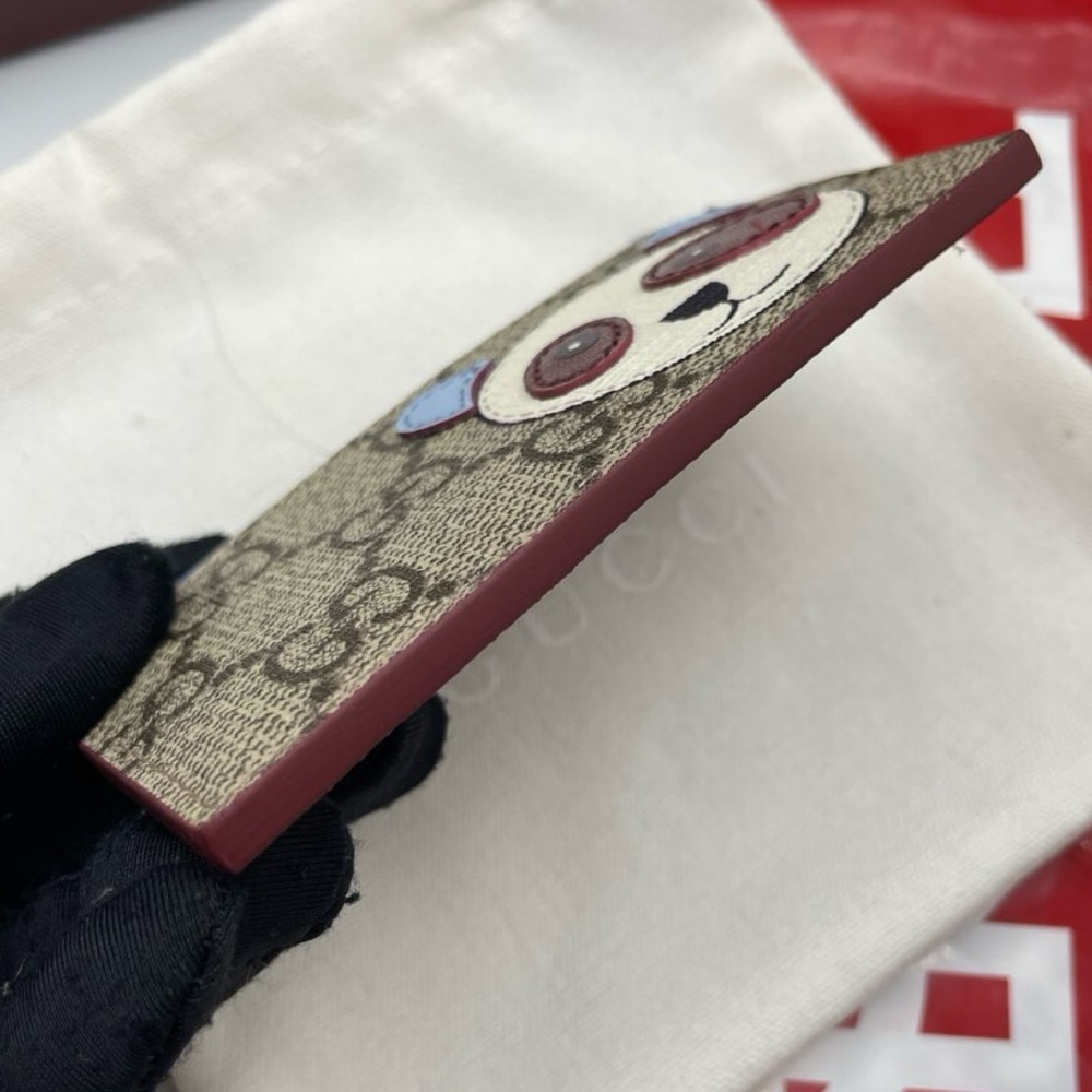 Gucci Beige and Blue Panda Card Holder - Picture 7 of 9